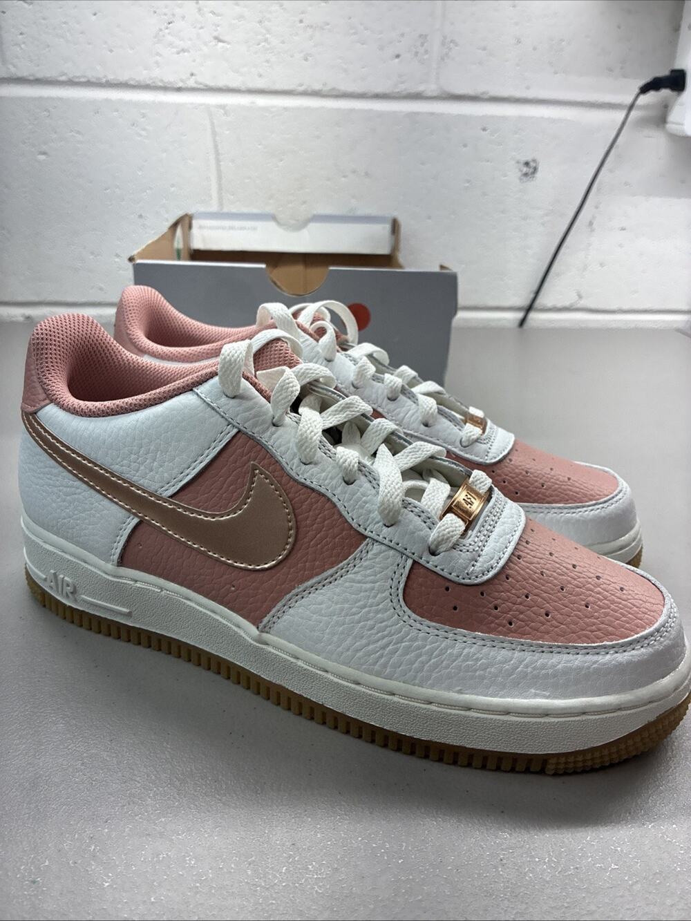 New Nike Air Force 1 BG Youth 7 Or Women 8.5 Rust Pink Metallic Red Bronze